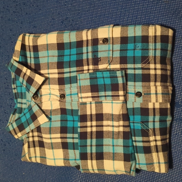 American Eagle Athletic Fit button down Flannel - Picture 1 of 3
